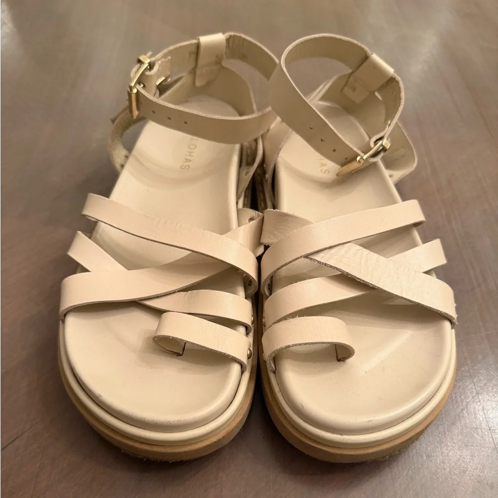 ALOHAS Cream Strappy Ankle Buckle Sandals
